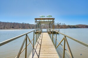 Front of property - Lake Hartwell Retreat w/ 2-tier Dock & Boat Slip! (Seneca)