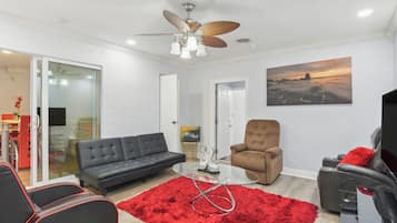 House (4 Bedrooms) | Bahagian dalam