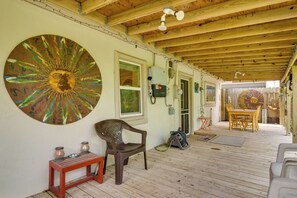 Cottage (2 Bedrooms) | Interior - Deck, Fire Pit & Grill: Port Isabel Home! (Port Isabel)