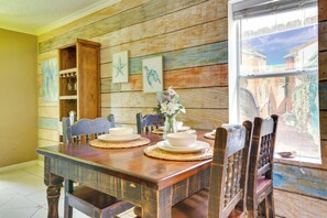 Cottage (2 Bedrooms) | Interior