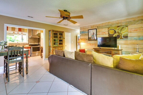Cottage (2 Bedrooms) | Interior