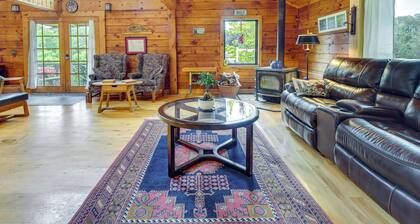 Pet-friendly Jamestown Cabin w/ Fire Pit and Deck!
