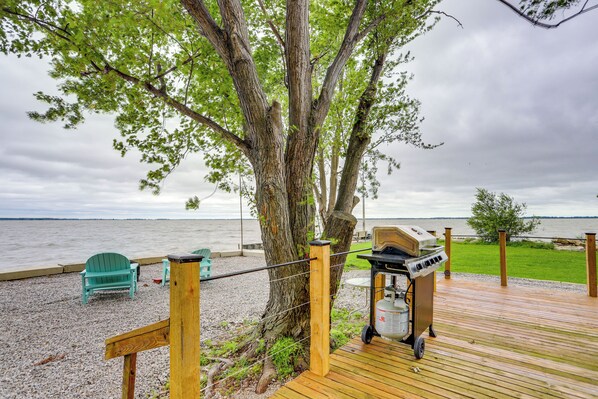 Cottage (2 Bedrooms) | Interior - Vickery Cottage on Sandusky Bay w/ Fire Pit! (Vickery)