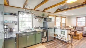 Cottage (2 Bedrooms) | Bahagian dalam