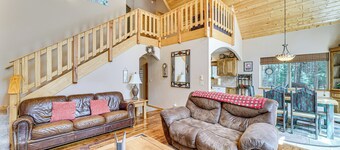 Angel Fire Cabin Rental w/ Hot Tub & Gas Grill!