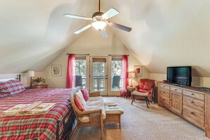 House (3 Bedrooms) | Interior - Angel Fire Cabin Rental w/ Hot Tub & Gas Grill! (Angel Fire)