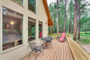 Interior - Angel Fire Cabin Rental w/ Hot Tub & Gas Grill! (Angel Fire)