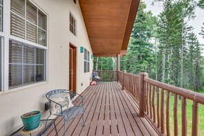 Terrace/patio - Cozy Angel Fire Vacation Rental: 4 Mi to Resort! (Angel Fire)