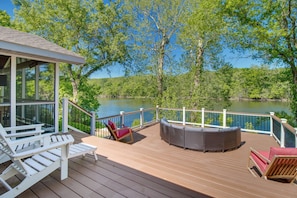 House (2 Bedrooms) | Front of property