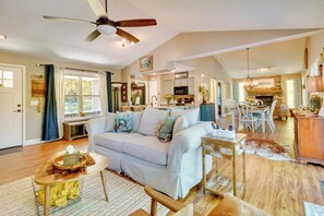 Casa (2 Bedrooms) | Interior