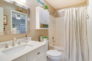 Rumah (2 Bedrooms) | Interior