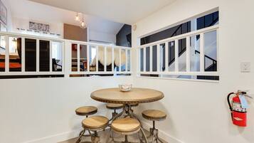 Apartemen (2 Bedrooms) | Interior