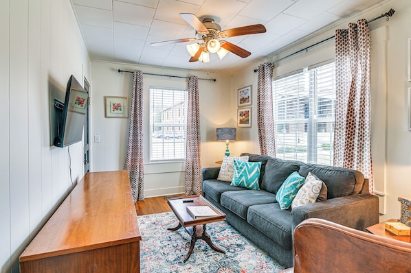 Apartment (2 Bedrooms) | Front of property