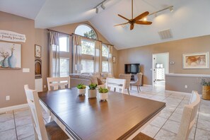 Casa (3 Bedrooms) | Parte interna