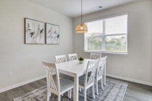 House (4 Bedrooms) | Interior - 3 Mi to Bethany Beach: Ocean View Home w/ Patio (Ocean View)
