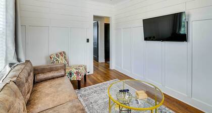Cozy Starkville Apartment: Walk to Main Street!