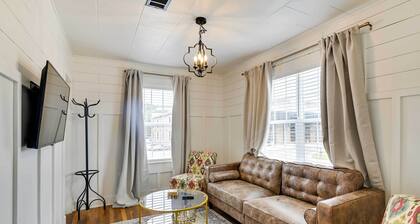 Cozy Starkville Apartment: Walk to Main Street!