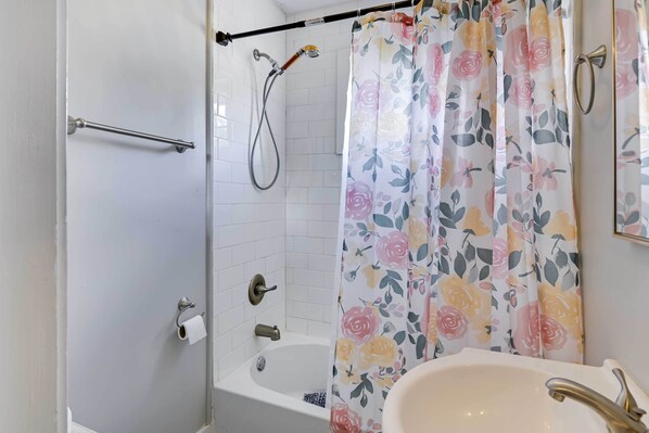 Apartment (2 Bedrooms) | Interior - Cozy Starkville Apartment: Walk to Main Street! (Starkville)