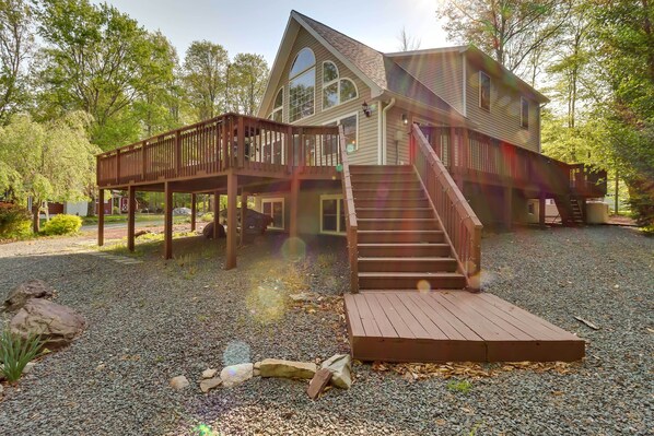House (3 Bedrooms) | Front of property