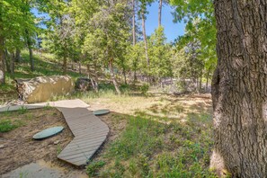 Interior - Strawberry Cabin Rental w/ Deck & Mountain Views! (Pine)