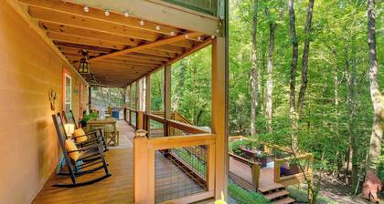 Secluded Murphy Vacation Rental w/ Private Hot Tub