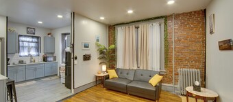 < 2 Mi to Downtown & Capitol: Harrisburg Hideaway