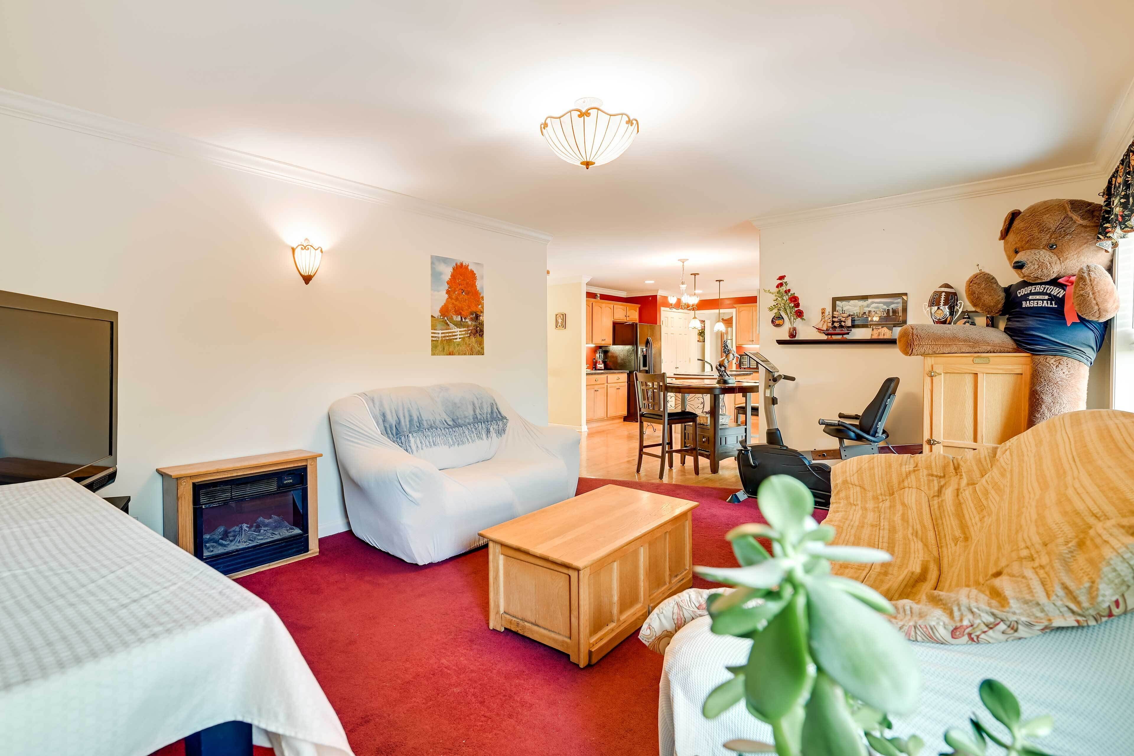 House (4 Bedrooms) | Interior