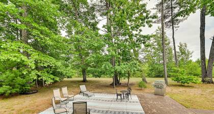 Woodsy Ballston Spa Home: 4 Mi to State Park!