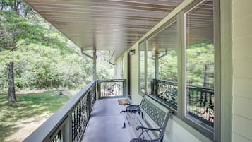 House (2 Bedrooms) | Front of property