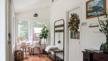 Cottage (4 Bedrooms) | Interior