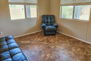 House (3 Bedrooms) | Interior - Near Parks & Golf: Maricopa Home w/ Covered Patio! (Maricopa)