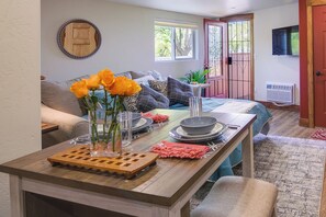 Apartment (0 Bedroom) | Interior - Southern Colorado Rental: 10 Mi to Mesa Verde (Cortez)