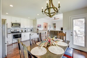 Rumah (4 Bedrooms) | Interior