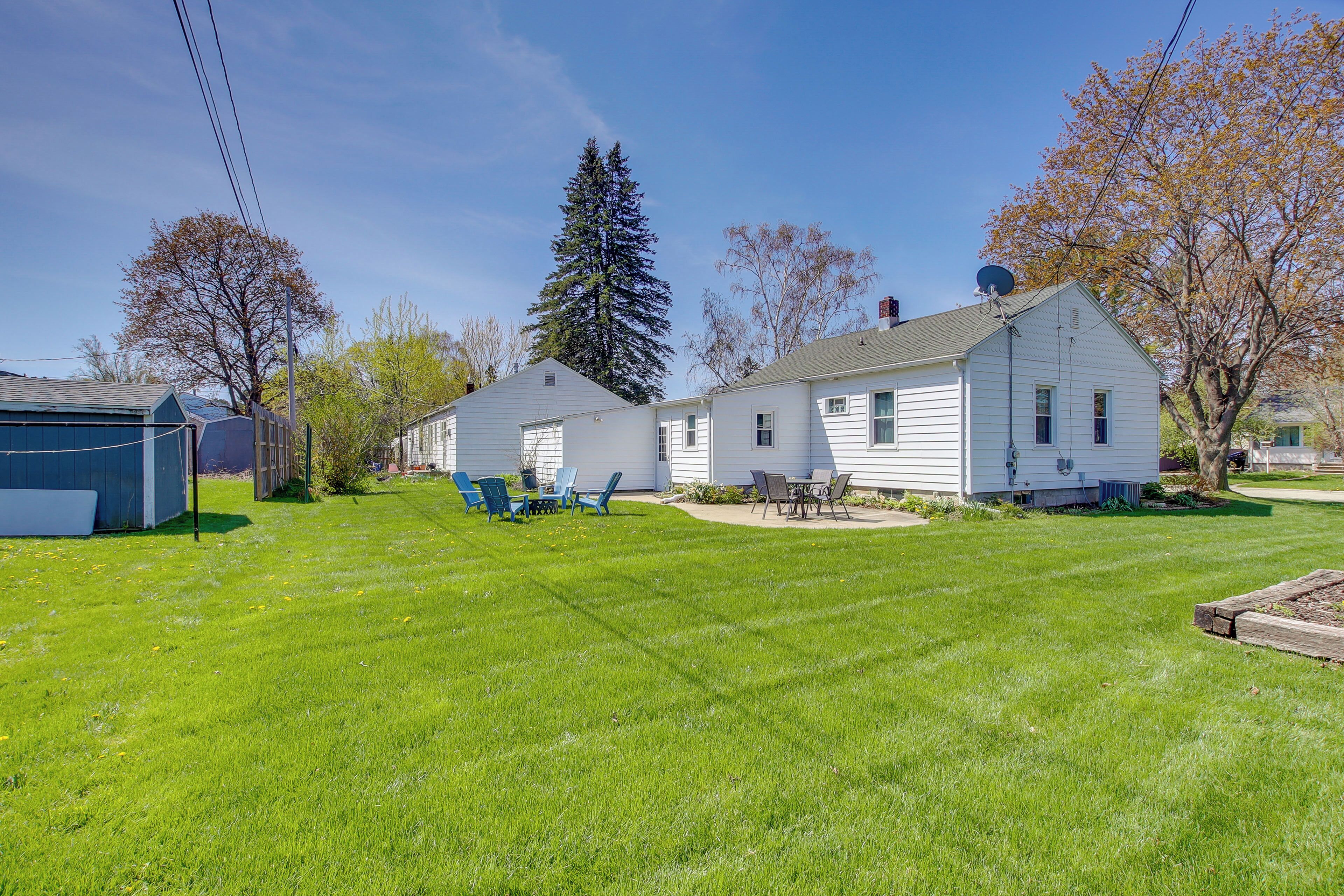 Rumah (2 Bedrooms) | Interior