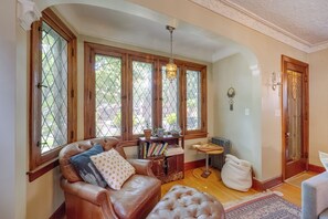 House (3 Bedrooms) | Interior - Ferndale Gem, Walk to Stores & Restaurants! (Ferndale)