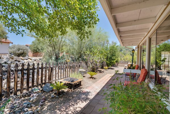 Interior - Green Valley Vacation Rental Apt w/ Patio & Grill! (Green Valley)