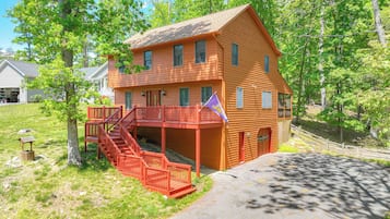 House (4 Bedrooms) | Front of property