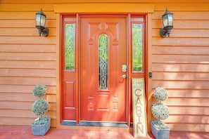House (4 Bedrooms) | Interior - Mcgaheysville Home w/ Screened Porch & Gas Grill! (McGaheysville)