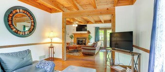 Mcgaheysville Home w/ Screened Porch & Gas Grill!