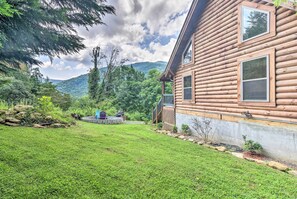 House (2 Bedrooms) | Interior - Maggie Valley Family Cabin w/ Porch & Fire Pit! (Maggie Valley)