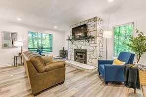 House (4 Bedrooms) | Interior