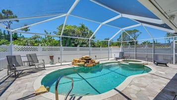 Casa (3 Bedrooms) | Piscina | Una piscina al aire libre