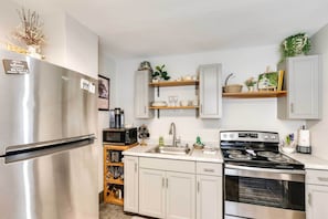 Apartment (1 Bedroom) | Interior - Historic Vacation Rental in Downtown Rapid City! (Rapid City)