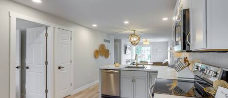 Cottage (4 Bedrooms) | Interior