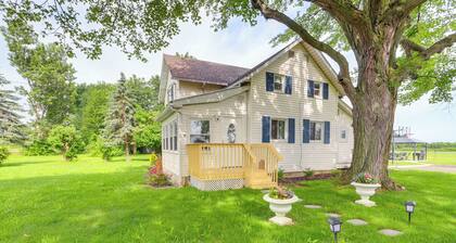 Welcoming Port Clinton Vacation Rental!