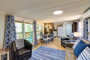 House (2 Bedrooms) | Interior - Edgemont Waterfront Cabin Rental w/ Beach Access! (Edgemont)
