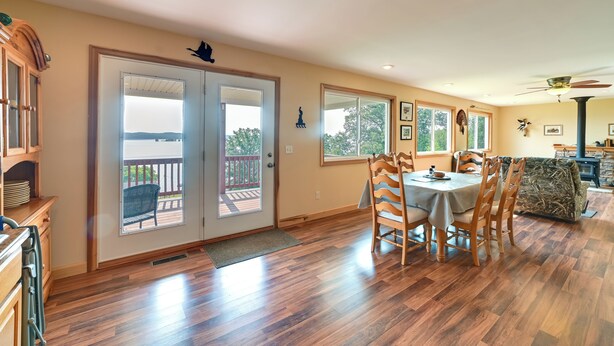 Unclassified image, 1 of 25, button - Deck & Water View: Cozy Kentucky Lake Getaway (New Concord)