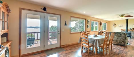 Cottage (2 Bedrooms) | Interior