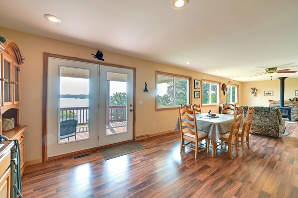 Cottage (2 Bedrooms) | Interior - Deck & Water View: Cozy Kentucky Lake Getaway (New Concord)