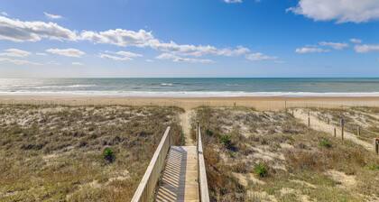 Lovely Emerald Isle Beach House - Steps to Beach!